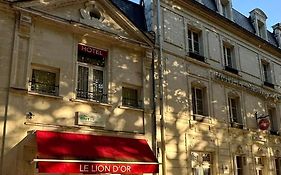 BRIT HOTEL Le Lion d'Or CHINON